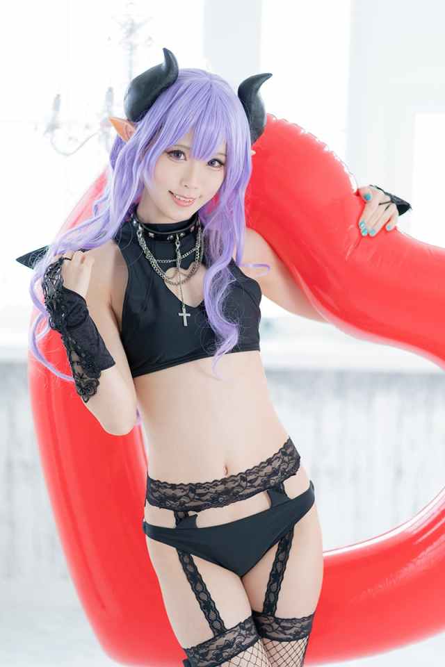 Cosplay-costume-sexy-soul-sucking-succubus-demon-swimsuit-swimwear-bikini-Japan-cosplayers-models-beautiful-sexy-women-Halloween-outfits-Mocolle-crowdfunding-campaign-Japanese-fashion-5.jpg