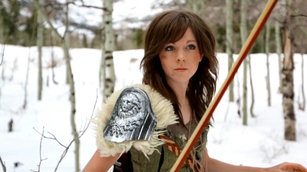Lindsey Stirling interpretando algunos temas de videojuegos