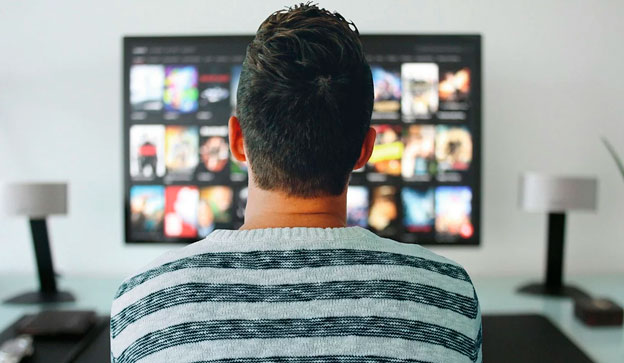 como-ver-netflix-disney-plus-de-otro-pais-netflix-disney-catalogo-USA.jpg